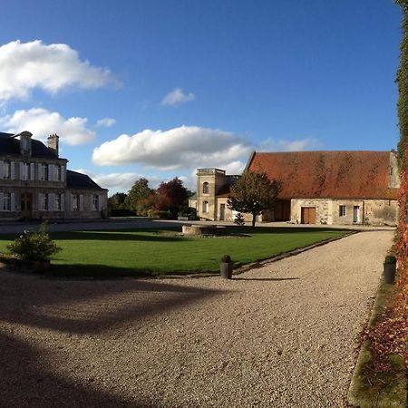 Grand Gite 15 Personnes, 9 Chambres, 100Km De Paris En Exclusivite Septmonts Luaran gambar