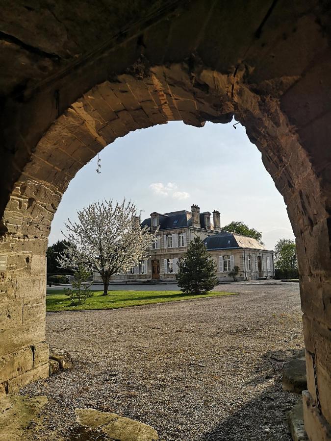 Grand Gite 15 Personnes, 9 Chambres, 100Km De Paris En Exclusivite Septmonts Luaran gambar