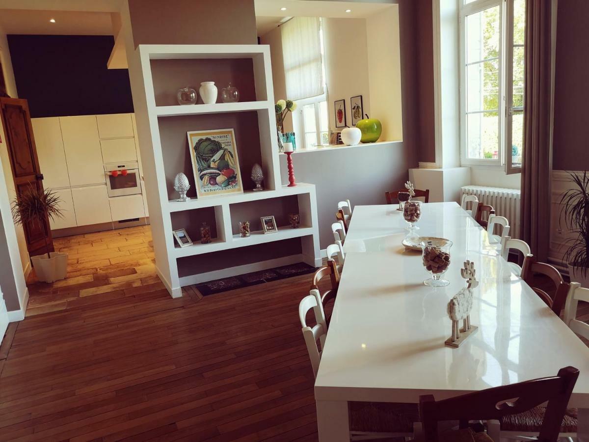 Grand Gite 15 Personnes, 9 Chambres, 100Km De Paris En Exclusivite Septmonts Luaran gambar