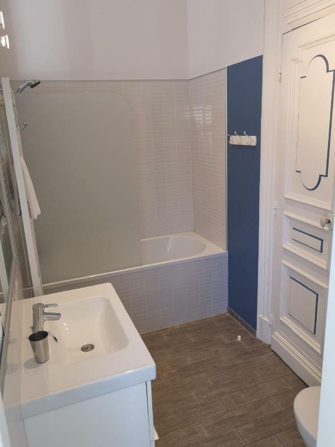 Grand Gite 15 Personnes, 9 Chambres, 100Km De Paris En Exclusivite Septmonts Luaran gambar