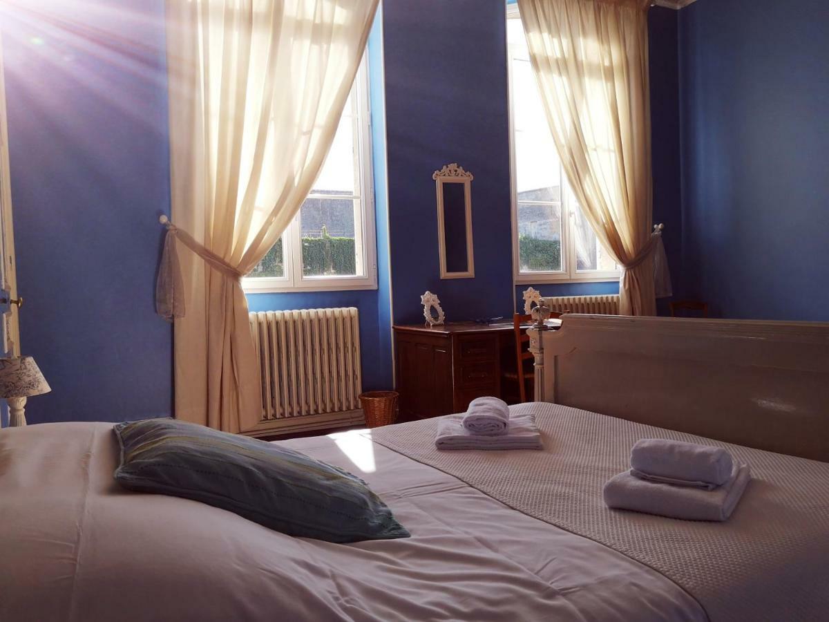 Grand Gite 15 Personnes, 9 Chambres, 100Km De Paris En Exclusivite Septmonts Luaran gambar