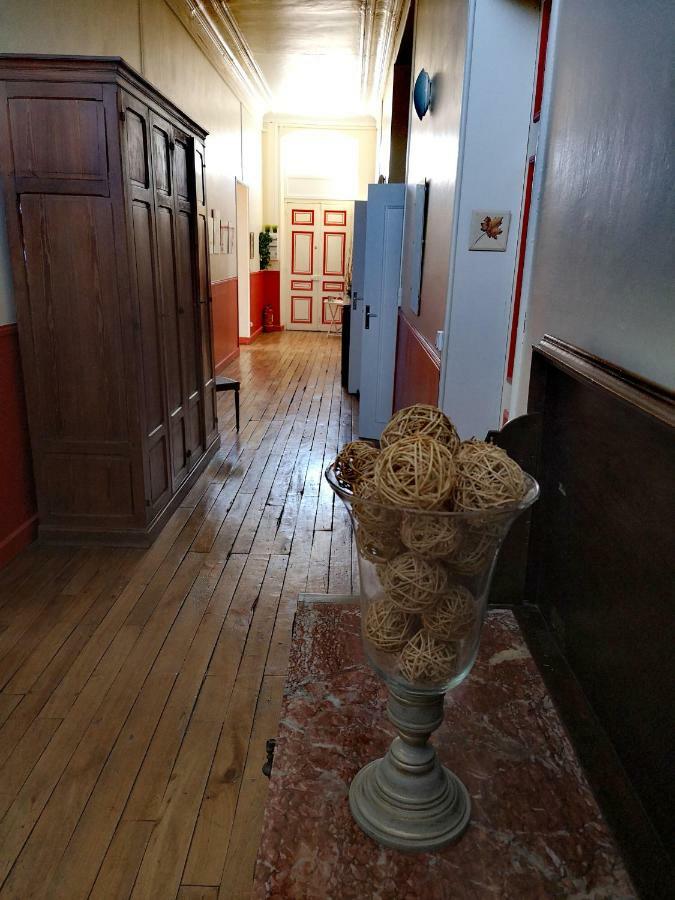 Grand Gite 15 Personnes, 9 Chambres, 100Km De Paris En Exclusivite Septmonts Luaran gambar